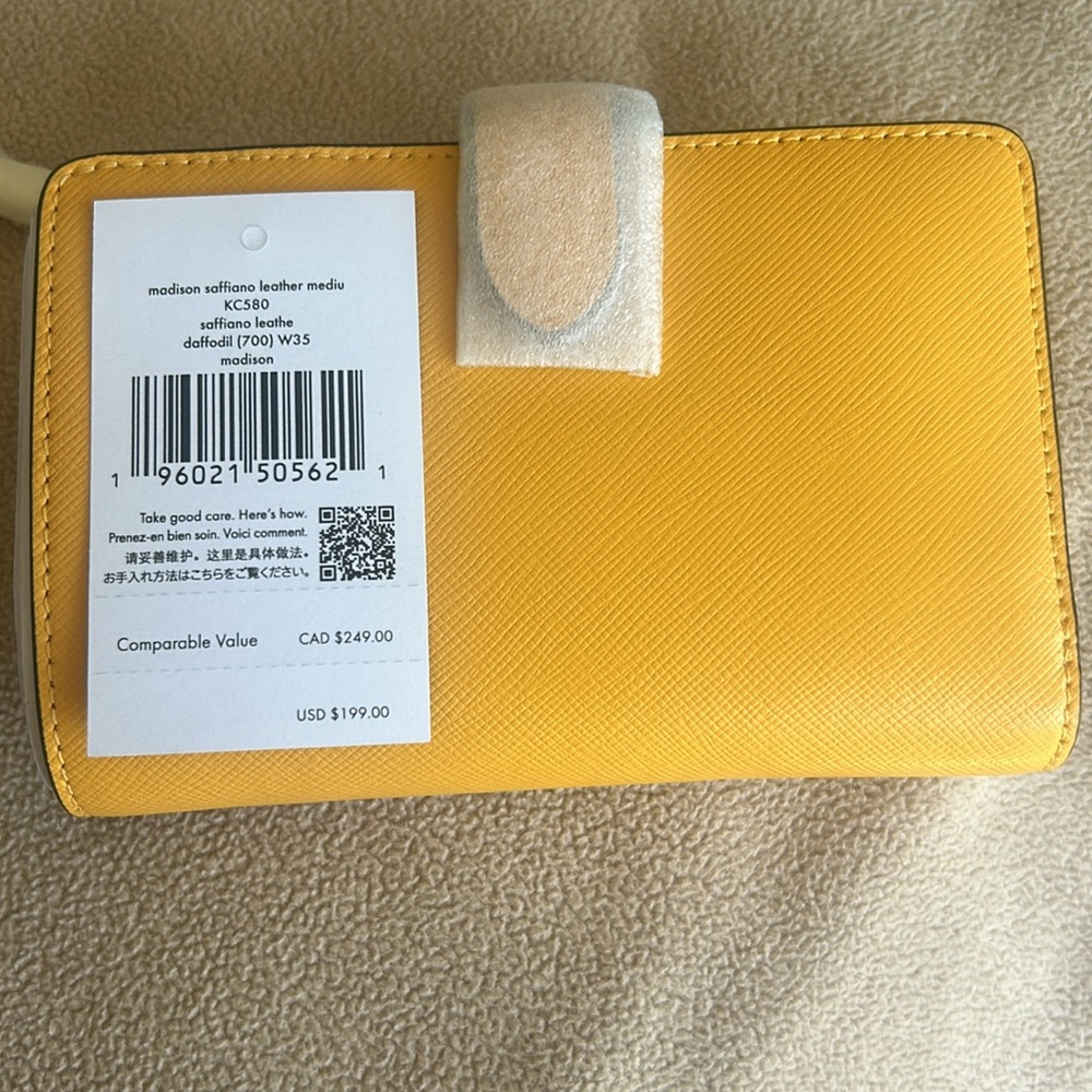Kate spade wallet - Picture 2 of 5